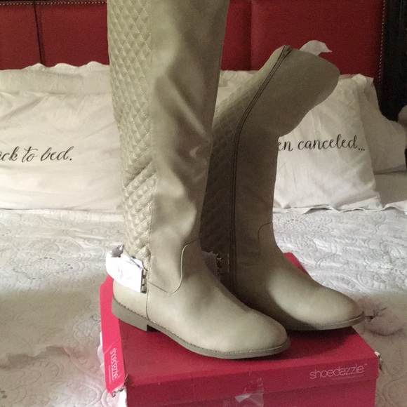 Hermosas - Picture 1 of 3